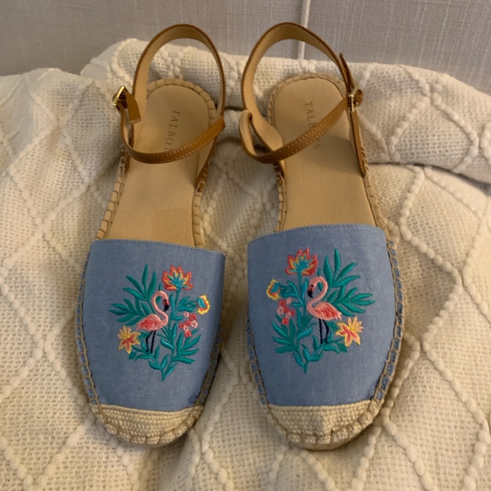 NWT Talbots 11M espadrille sandals.